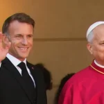 quatro-dias,-quatro-presentes:-o-que-vai-macron-oferecer-a-papa-leao-xiv?