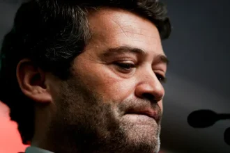 ventura-lamenta-morte-de-bombeira-e-destaca-a-sua-“coragem-e-sacrificio”