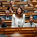 mariana-leitao:-governo-esta-“moralmente-obrigado”-a-descer-isp