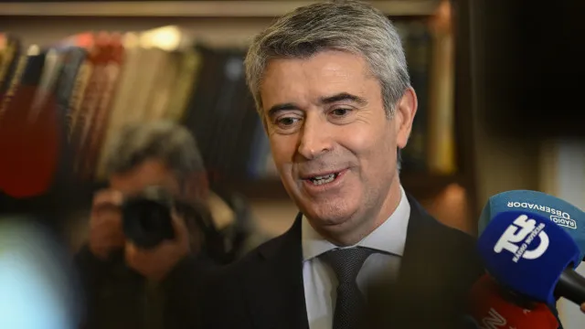 carneiro-sobre-centeno-no-ps:-“e-um-assunto-que-diz-respeito-ao-mario”