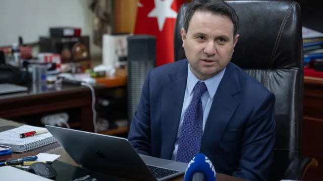 inquerito-a-escandalo-com-fundos-na-turquia-leva-a-45-detencoes