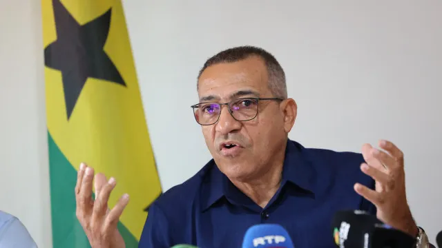presidente-de-sao-tome-apela-ao-voto:-“a-abstencao-banaliza”