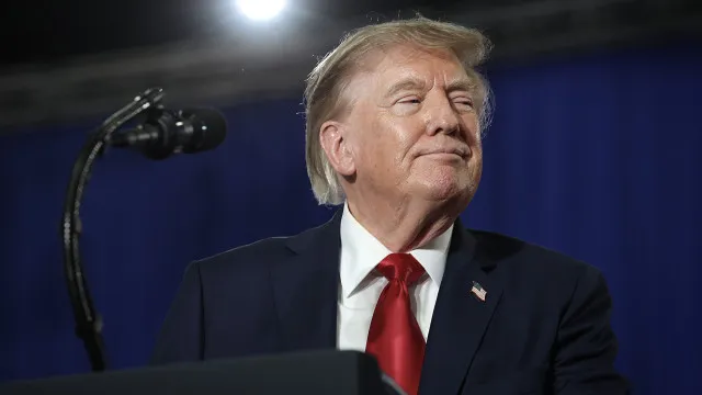 trump-usa-dinheiros-publicos-para-pagar-autopromocao:-“servico-publico”