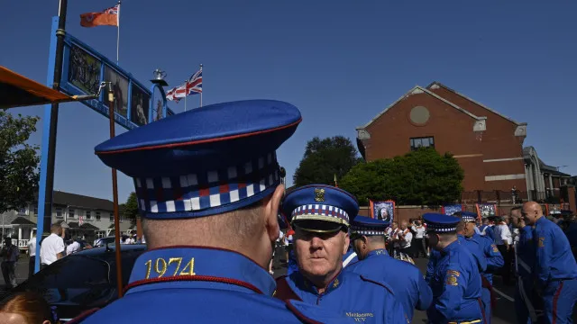 justica-da-irlanda-do-norte-anula-proibicao-de-desfile-unionista