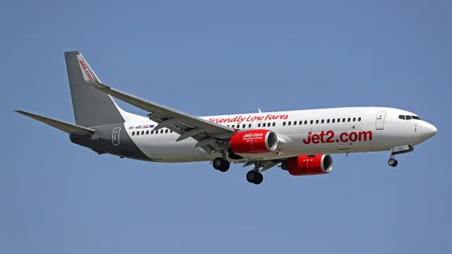 passageiros-retirados-de-aviao-em-tenerife-apos-alegada-bomba-a-bordo