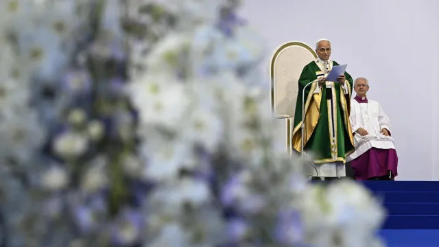 papa-condena-legalizacao-do-aborto-e-eutanasia-por-“falsa-compaixao”