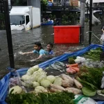inundacoes-causam-pelo-menos-oito-mortos-na-tailandia