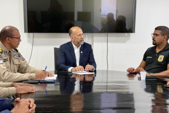 prefeito-de-eunapolis-se-reune-com-forcas-de-seguranca-para-discutir-atuacao-no-municipio