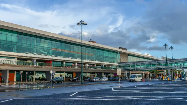 aeroportos-da-madeira-movimentaram-mais-de-606-mil-passageiros-em-agosto