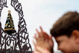 cnbb-nega-envolvimento-em-polemica-sobre-santa-catolica