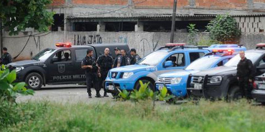 rio:-operacao-policial-na-mare-deixa-um-morto-e-10-feridos