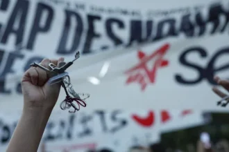 centenas-em-protestos-pela-habitacao-em-varias-cidades-de-espanha
