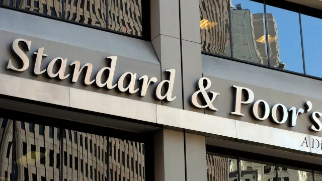standard-&-poor’s-desce-‘rating’-de-mocambique-para-ccc