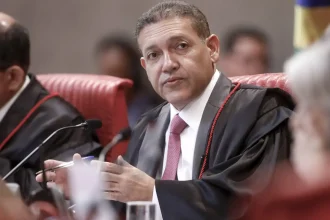 presidente-do-tse-reclama-de-interferencia-em-decisoes-da-corte