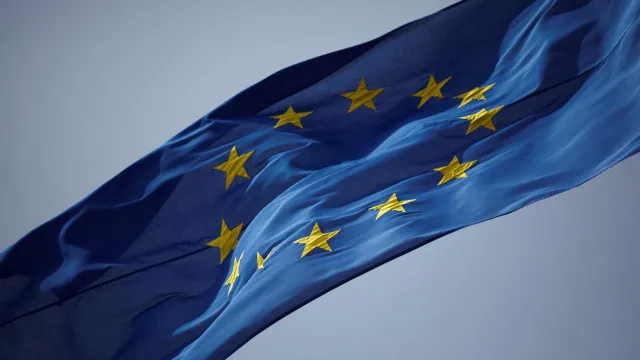 ue-adota-regras-para-proteger-trabalhadores-destacados