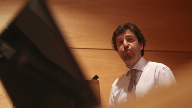 combustivel?-“nao-podemos-excluir-vir-a-ter-medidas-de-limite-ao-consumo”
