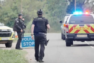 reino-unido:-policia-encontra-gasolina-(mas-nao-explosivos)-nas-carrinhas