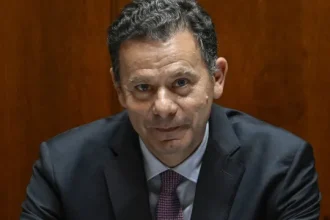 revisao-constitucional?-montenegro-diz-contar-com-ps,-sem-excluir-ninguem