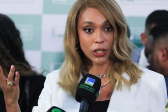 mendonca-libera-postagem-de-erika-hilton-sobre-nossa-senhora-aparecida