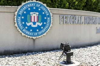 detido-em-amesterdao-homem-acusado-de-liderar-grupo-que-pirateou-fbi
