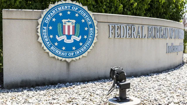 detido-em-amesterdao-homem-acusado-de-liderar-grupo-que-pirateou-fbi