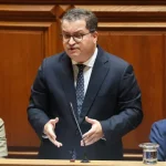 oe?-governo-sauda-provavel-abstencao-do-ps:-“muito-positiva”