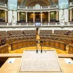 ps-abstem-se-no-oe2027?-governo-sauda,-chega-critica:-“nao-surpreende”