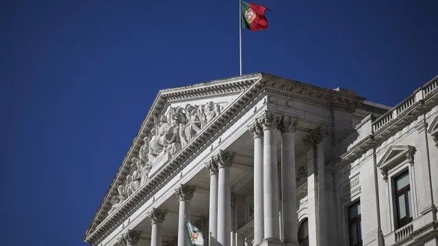 aprovado-projeto-do-chega-que-elimina-reembolso-no-credito-com-taxa-variavel