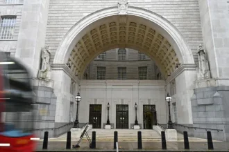 mi5-pede a universidades-que-cortem lacos-com-instituto-chines