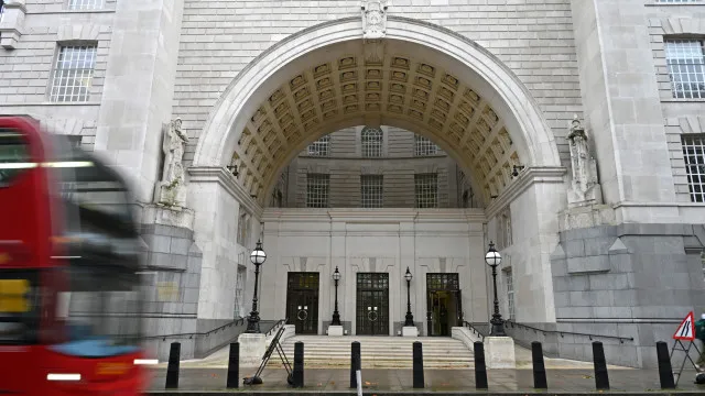 mi5-pede a universidades-que-cortem lacos-com-instituto-chines