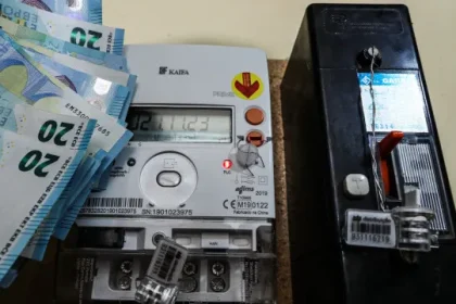 fatura-da-eletricidade-no-mercado-regulado-sobe-2,7%-a-partir-de-hoje