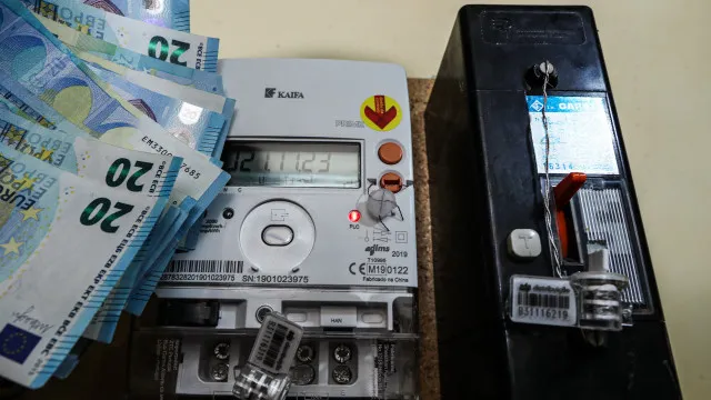 fatura-da-eletricidade-no-mercado-regulado-sobe-2,7%-a-partir-de-hoje