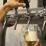 lei-seca:-confira-onde-havera-restricao-a-bebidas-nas-eleicoes-2026