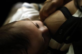 orgaos-publicos-no-rio-de-janeiro-terao-sala-de-apoio-a-amamentacao