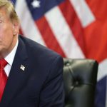 trump-diz-acompanhar-de-perto-eleicao-brasileira-e-nao-declara-apoio