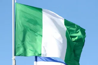 suspeitos-de-terrorismo-matam-15-pessoas-na-nigeria-a-recolher-lenha
